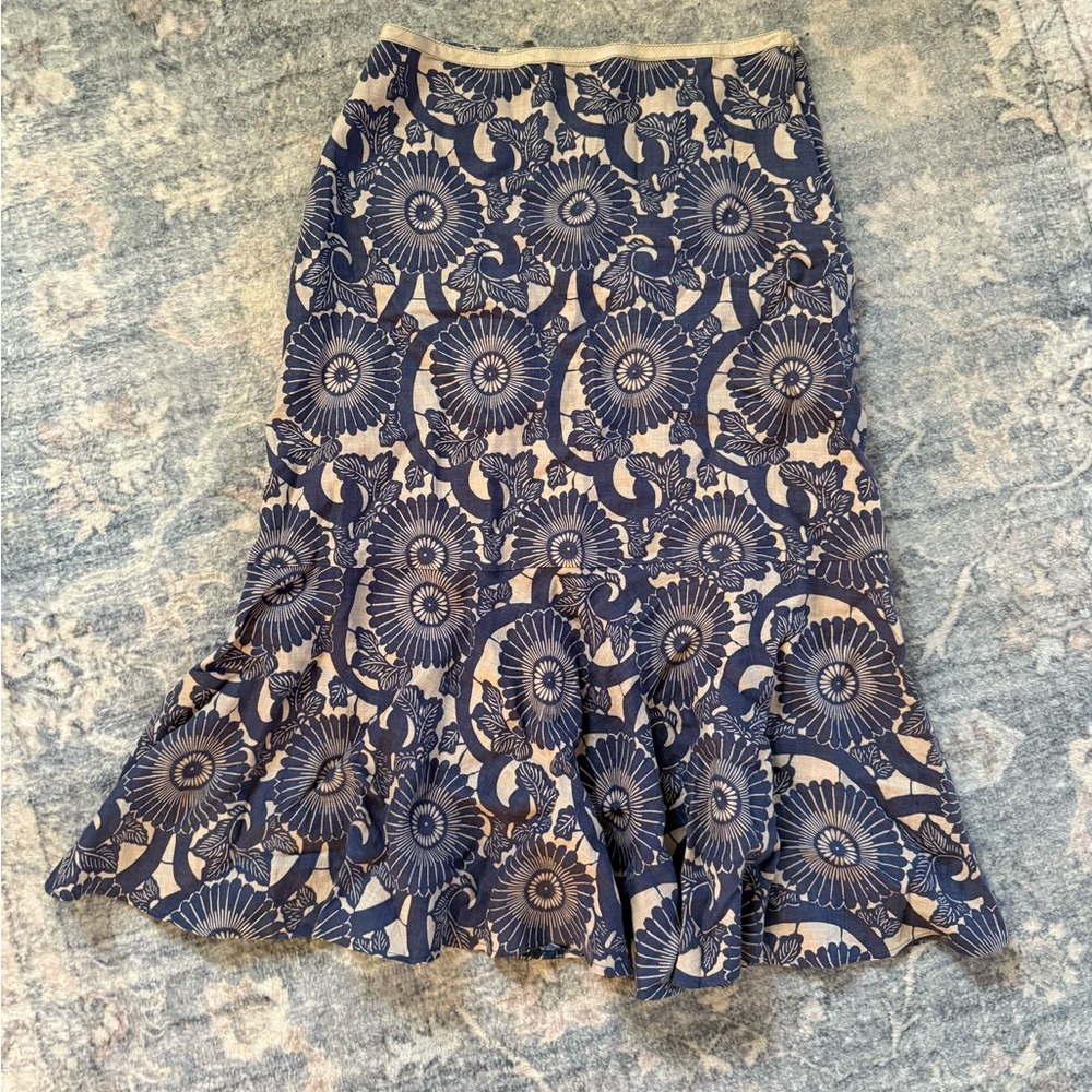 Boden Navy and Cream Floral Midi Skirt